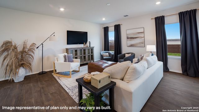 5803 Peacock Ore, San Antonio, TX 78253
