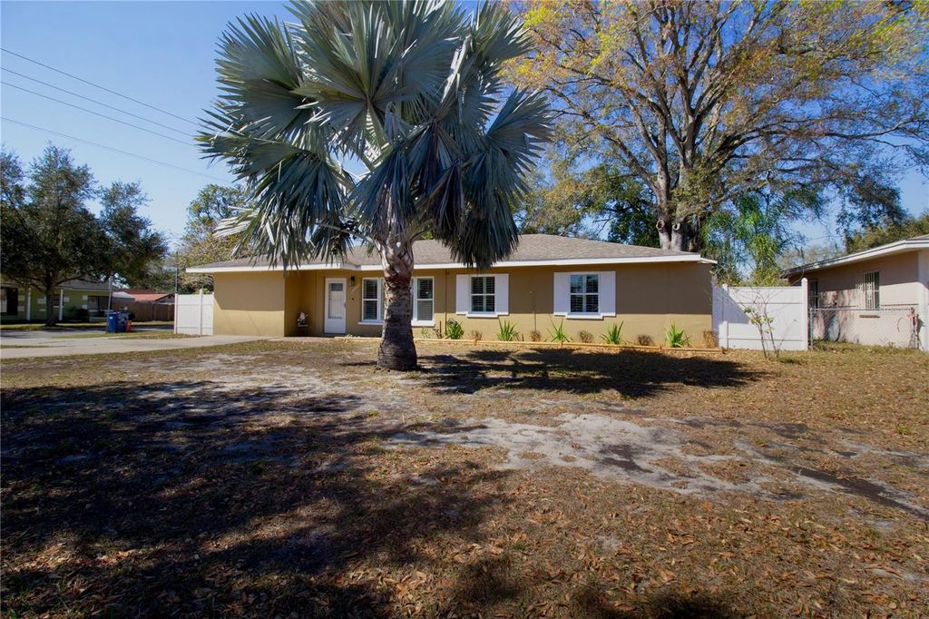 Image 1 of property listing at 10202 N BOULEVARD, Tampa, FL 33612