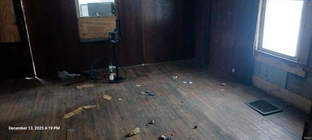 11645 E 1st Street, Bicknell, IN 47512