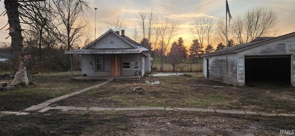 11645 E 1st Street, Bicknell, IN 47512