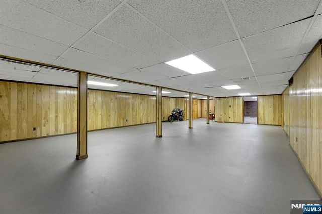 1138 High Mountain Road, Franklin Lakes, NJ 07417