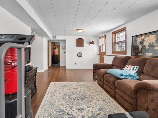 280 Fox Meadow Road, Greece, NY 14626