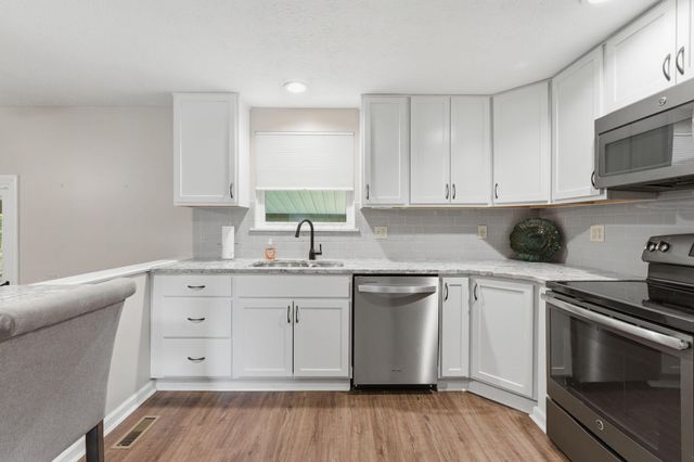 8715 Ripton Drive, Powell, OH 43065