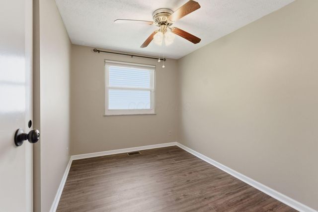 8715 Ripton Drive, Powell, OH 43065