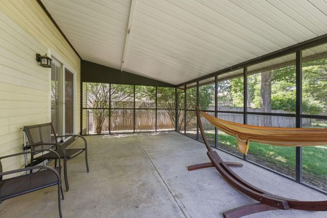 8715 Ripton Drive, Powell, OH 43065