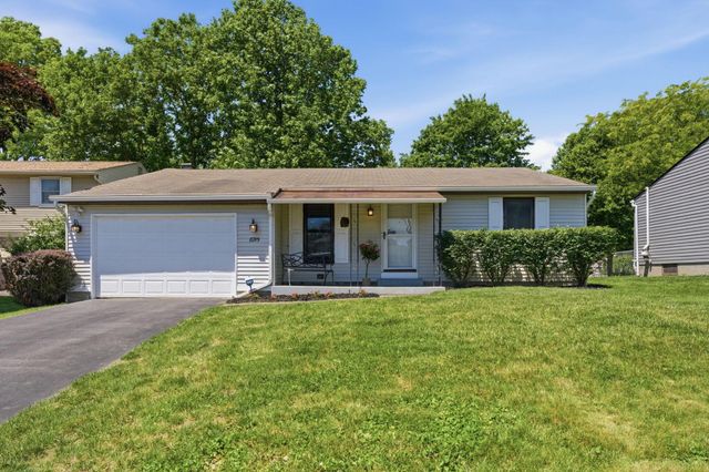 8715 Ripton Drive, Powell, OH 43065