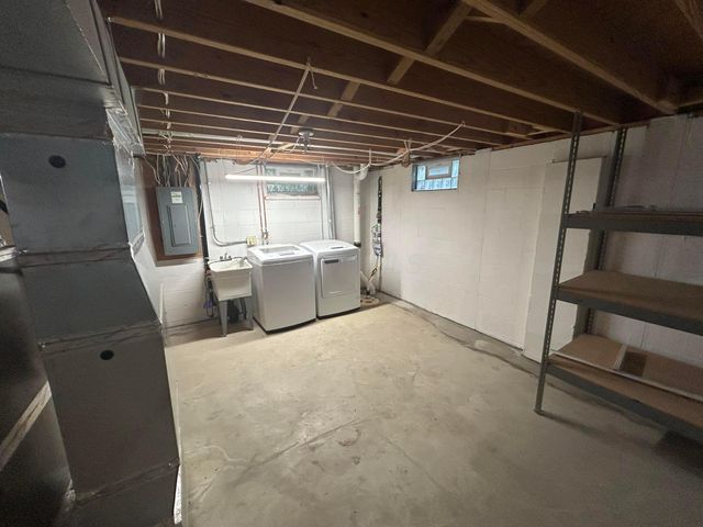 8715 Ripton Drive, Powell, OH 43065