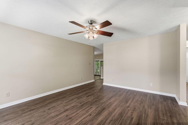 8715 Ripton Drive, Powell, OH 43065