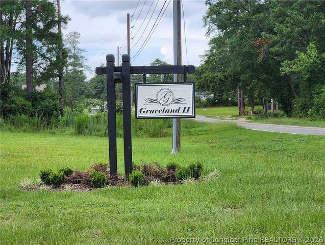 246 Calhoun Street, Raeford, NC 28376