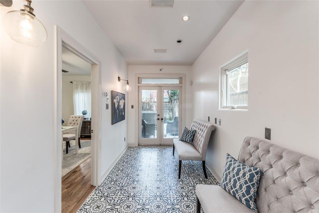 2108 Driscoll Street, Houston, TX 77019