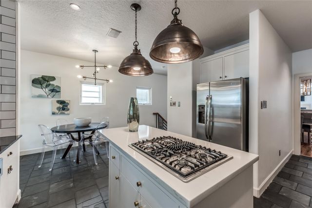 2108 Driscoll Street, Houston, TX 77019