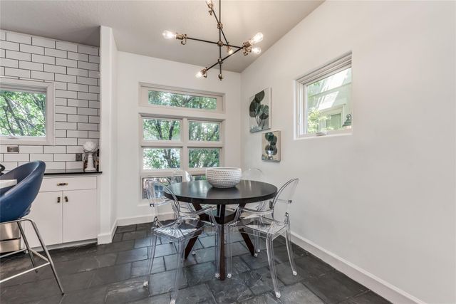 2108 Driscoll Street, Houston, TX 77019