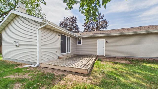 2208 N LINWOOD AVENUE, Appleton, WI 54914