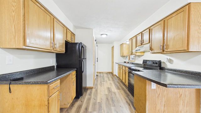 2208 N LINWOOD AVENUE, Appleton, WI 54914