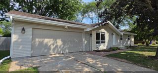 2208 N LINWOOD AVENUE, Appleton, WI 54914