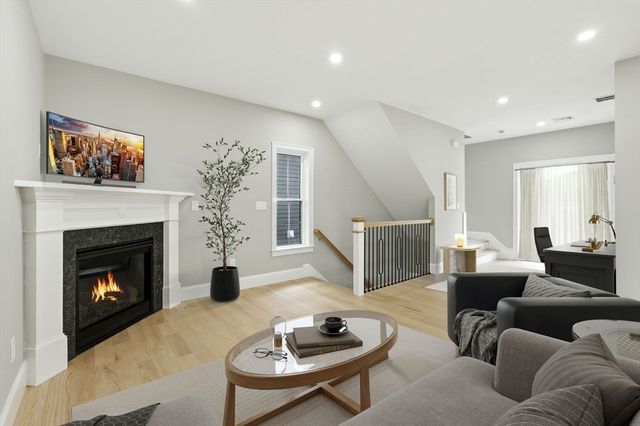 11 Washington Street 7, Ipswich, MA 01938