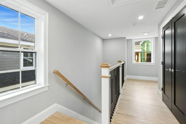 11 Washington Street 7, Ipswich, MA 01938