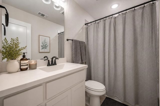 925 Shady Oaks Drive, Rockwall, TX 75087