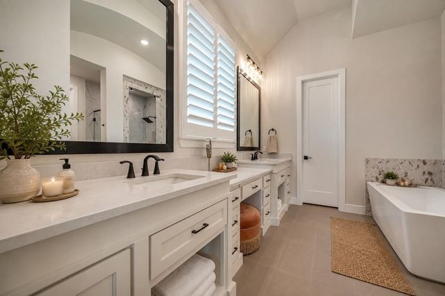 925 Shady Oaks Drive, Rockwall, TX 75087