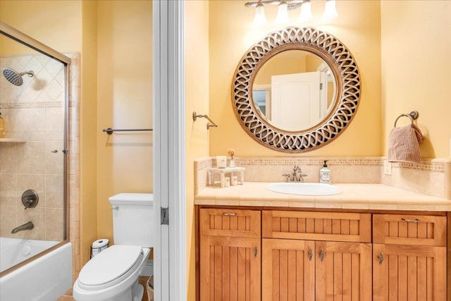 2491 Oak Creek Dr, Copperopolis, CA 95228