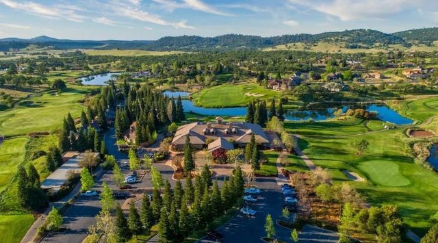 2491 Oak Creek Dr, Copperopolis, CA 95228