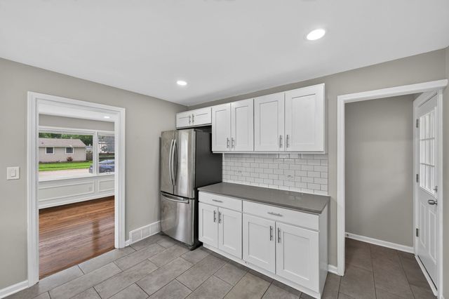 415 Alma Terrace, Cary, IL 60013