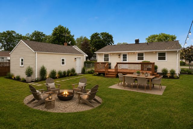 415 Alma Terrace, Cary, IL 60013