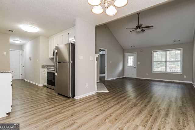 1235 Browns Country Lane, Locust Grove, GA 30248