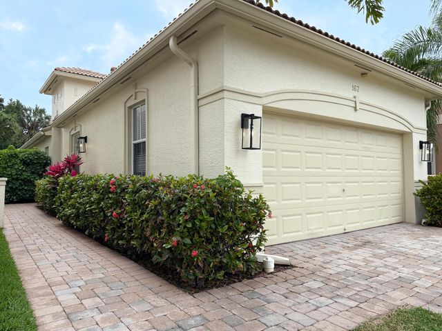 167 Isle Verde Way, Palm Beach Gardens, FL 33418