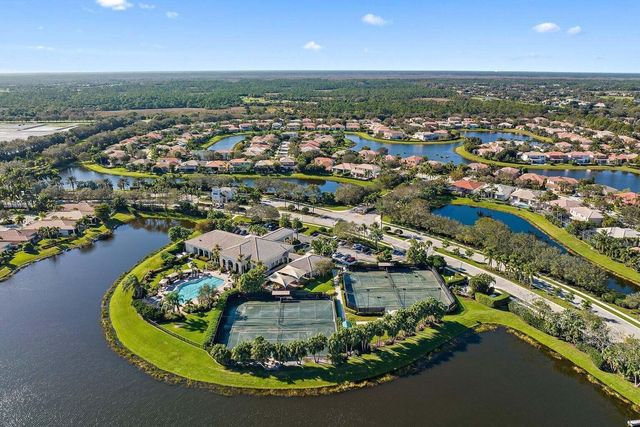 167 Isle Verde Way, Palm Beach Gardens, FL 33418