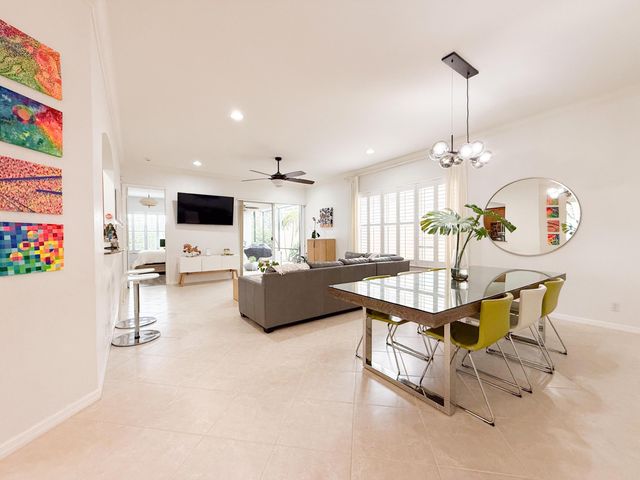 167 Isle Verde Way, Palm Beach Gardens, FL 33418