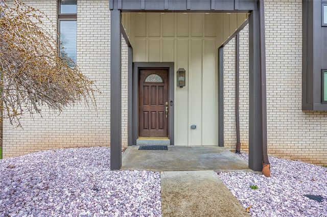 139 Cassia Dr, Jefferson Hills, PA 15025