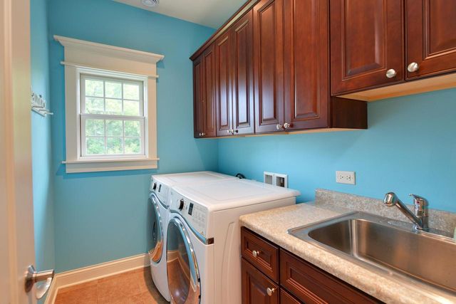 8050 W Mequon ROAD, Mequon, WI 53097