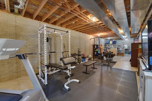 8050 W Mequon ROAD, Mequon, WI 53097