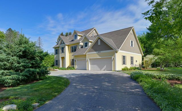 8050 W Mequon ROAD, Mequon, WI 53097
