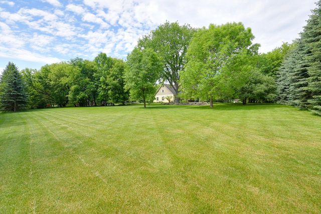 8050 W Mequon ROAD, Mequon, WI 53097