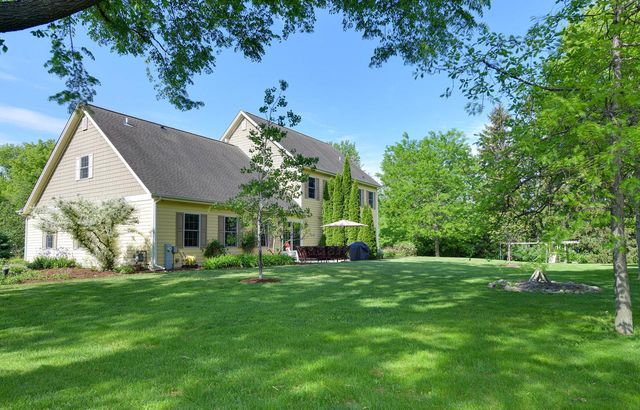 8050 W Mequon ROAD, Mequon, WI 53097