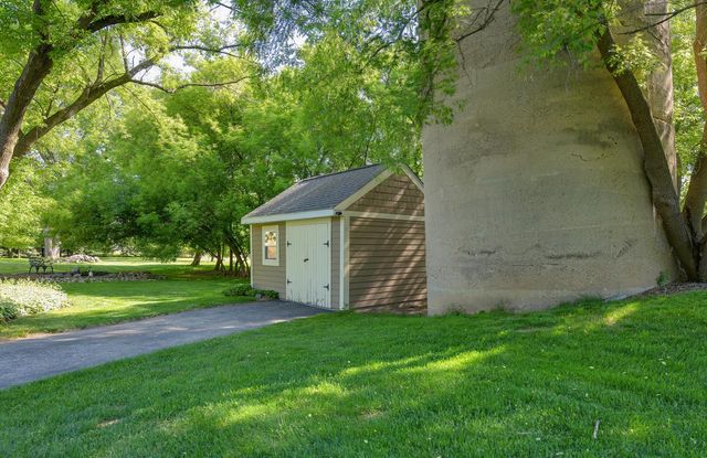 8050 W Mequon ROAD, Mequon, WI 53097