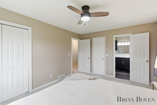 9001 Myers Lake Avenue, Rockford, MI 49341