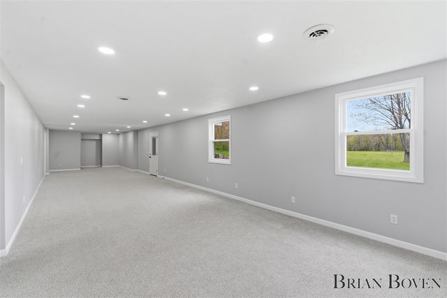 9001 Myers Lake Avenue, Rockford, MI 49341