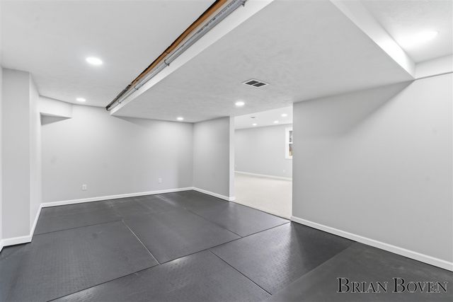 9001 Myers Lake Avenue, Rockford, MI 49341