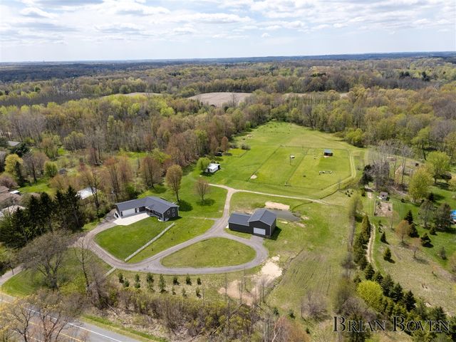 9001 Myers Lake Avenue, Rockford, MI 49341