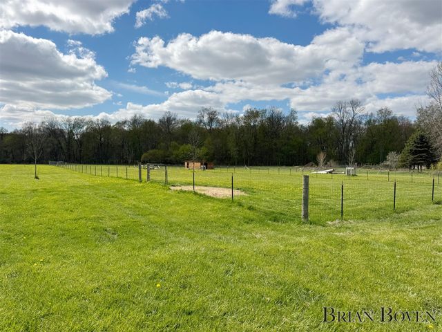 9001 Myers Lake Avenue, Rockford, MI 49341