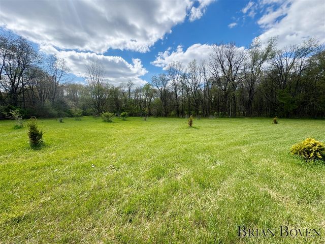 9001 Myers Lake Avenue, Rockford, MI 49341