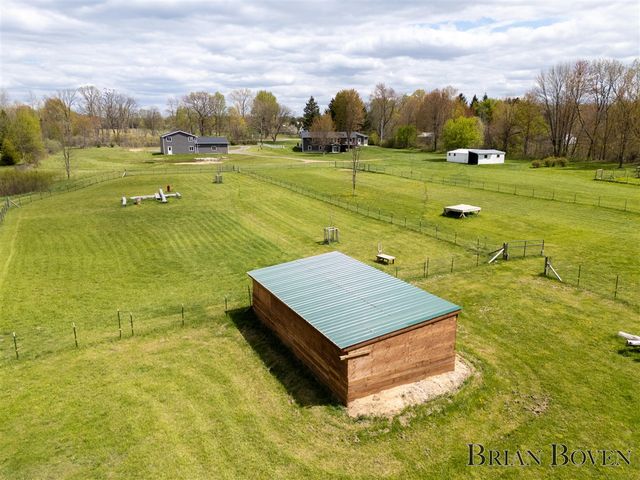 9001 Myers Lake Avenue, Rockford, MI 49341