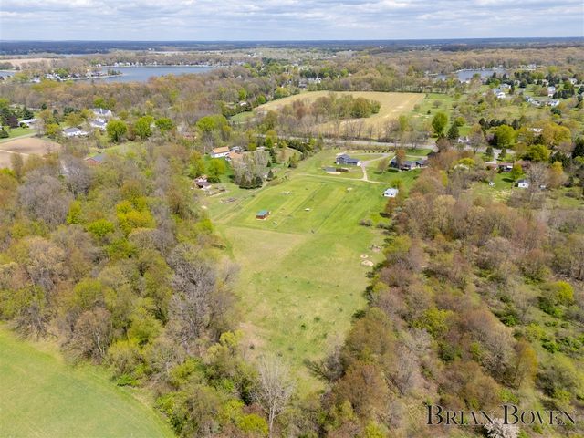 9001 Myers Lake Avenue, Rockford, MI 49341