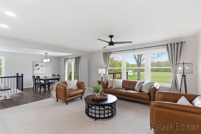 9001 Myers Lake Avenue, Rockford, MI 49341