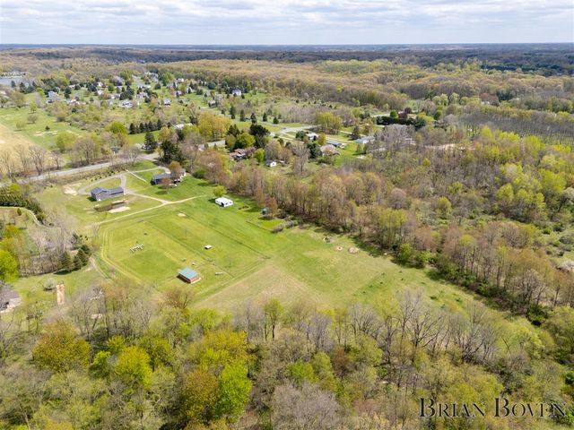9001 Myers Lake Avenue, Rockford, MI 49341