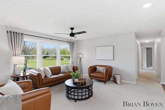 9001 Myers Lake Avenue, Rockford, MI 49341