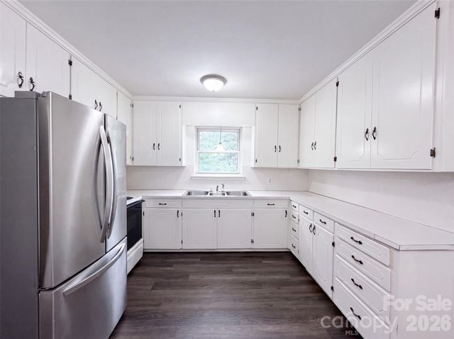 411 Roy Eaker Road, Cherryville, NC 28021